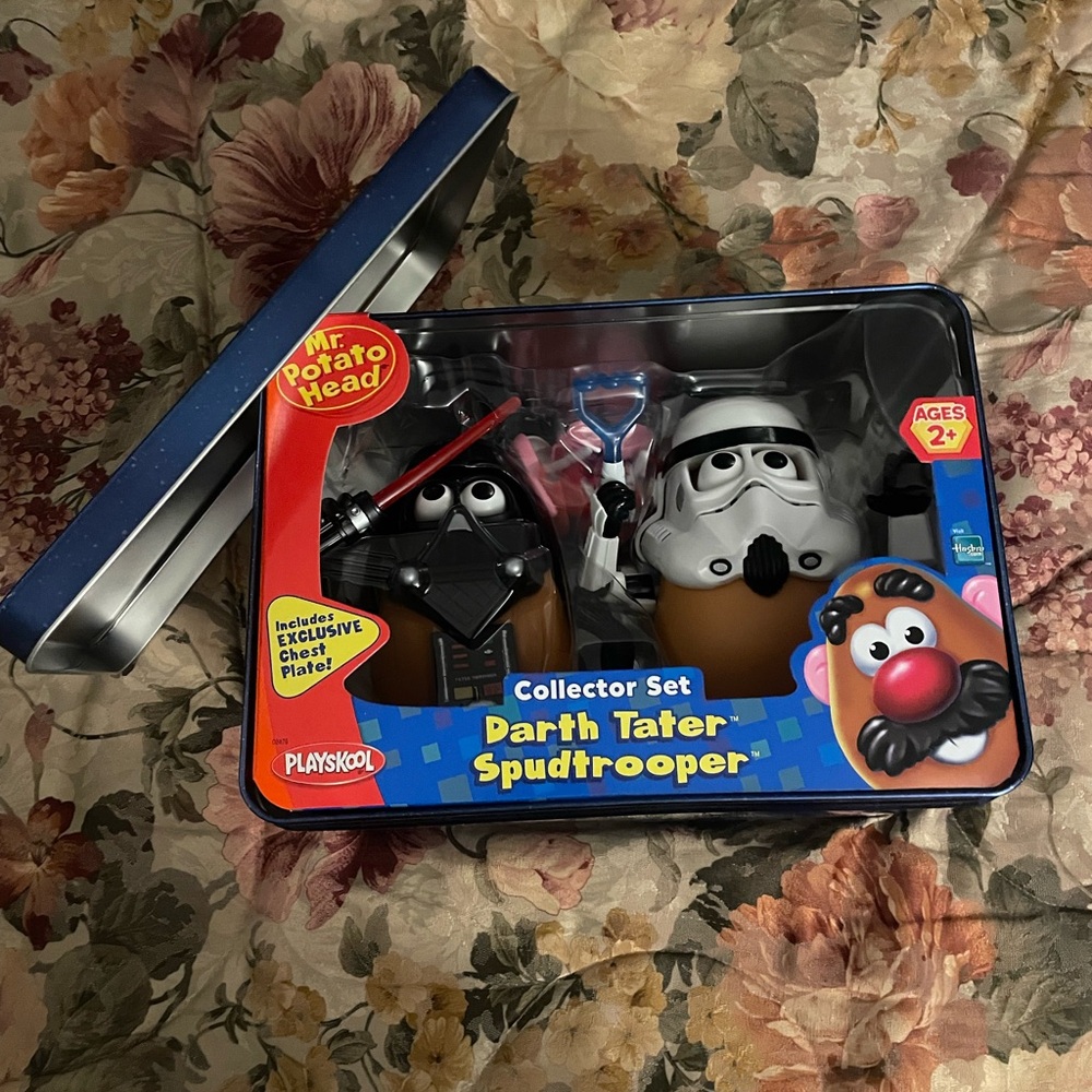Mr. Potato Head Hasbro Darth Tater Spudtrooper Collector Set